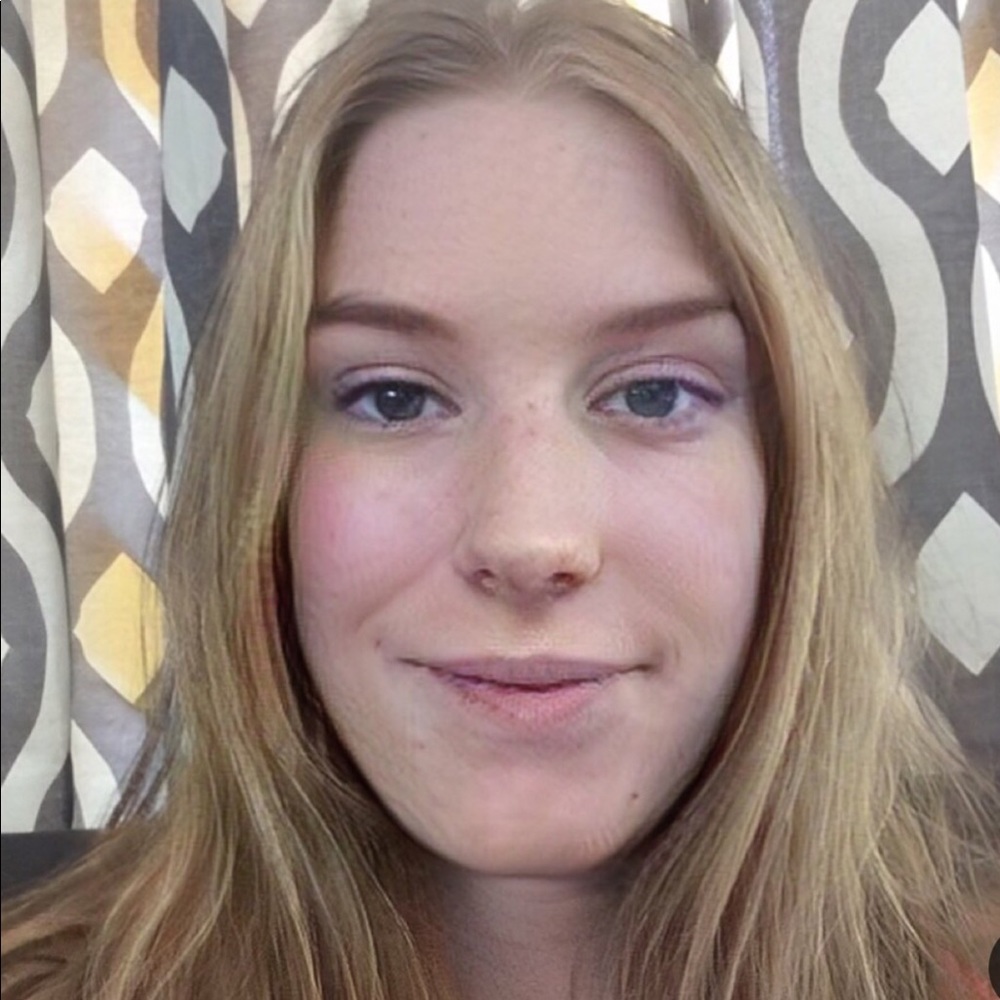 Meet your Posher, Candice